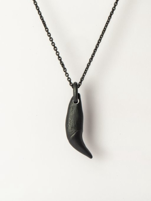 Bear Tooth Necklace Ghost (small, Ka)