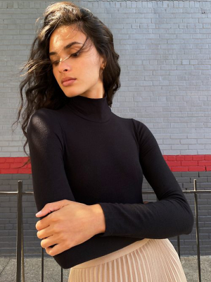 Only Cropped Turtleneck