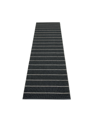 Carl Rug - Black