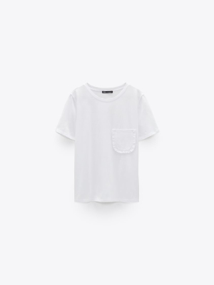 Ruffled Pocket T-shirt Trf