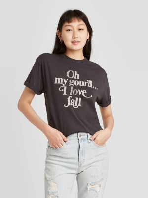 Women's Oh My Gourd I Love Fall Short Sleeve Graphic T-shirt - Black