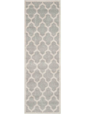 Amherst Quatrefoil Light Gray/beige Runner Rug