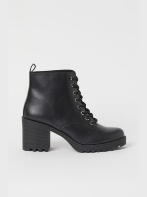 Block-heeled Ankle Boots