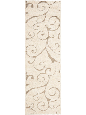 2'3"x19' Runner Swirl Loomed Rug Cream - Safavieh