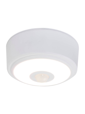 Energizer 140 Lumens Indoor Led Ceiling Fixture Motion Sensing Ceiling Lights White