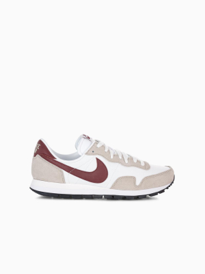 Nike Air Pegasus '83 Sneakers