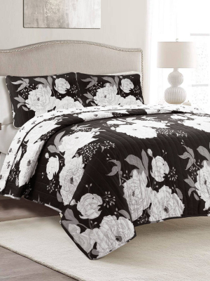 Zinnia Floral Quilt Set - Lush Décor