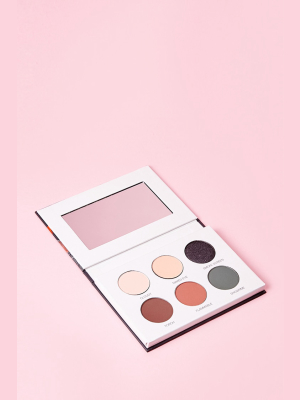 Smoke Show Eyeshadow Palette