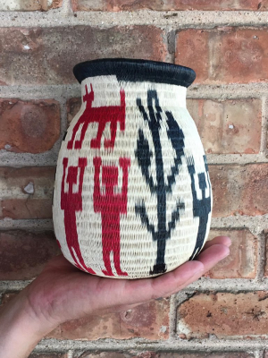 Wounaan Art Vase
