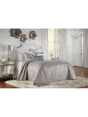 Cloud 9 Aura Quilt Set, Metallic Silver