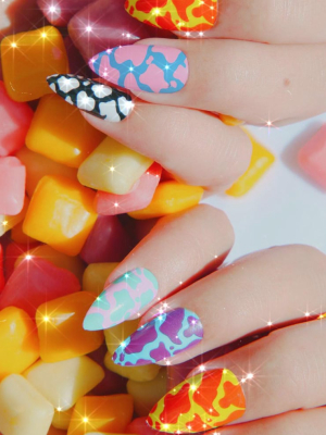 Shrine X Alice Mc Cow Print Stick On Nails