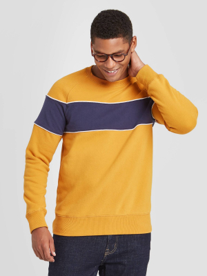 Men's Regular Fit Crew Fleece Sweatshirt - Goodfellow & Co™ Gold