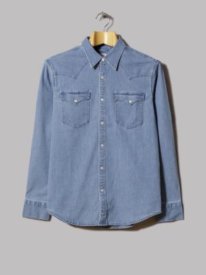 Levi’s® Barstow Western Shirt (light Wash)