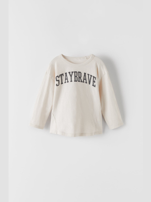 “stay Brave” Text Print T-shirt