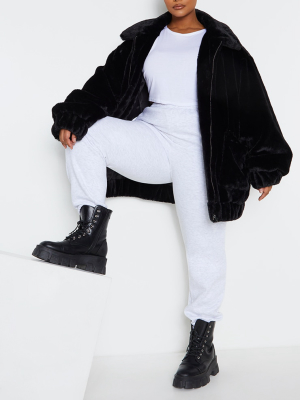 Plus Black Pocket Front Faux Fur Coat