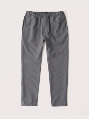 Traveler Skinny Taper Pants