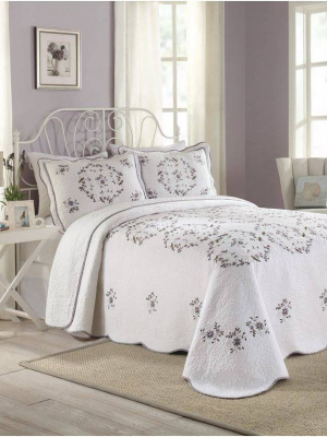 Modern Heirloom Gwen Bedspread White/lavender