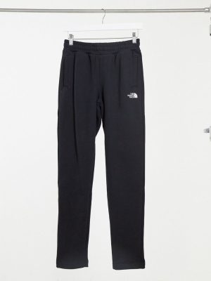 The North Face Memory Cropped Sweatpants In Black