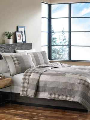 Fairview Quilt Set