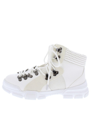 Wolf5 White Women's Boot