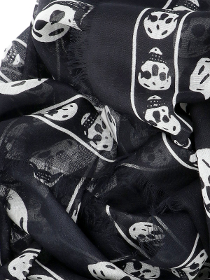 Alexander Mcqueen Classic Skull Print Scarf