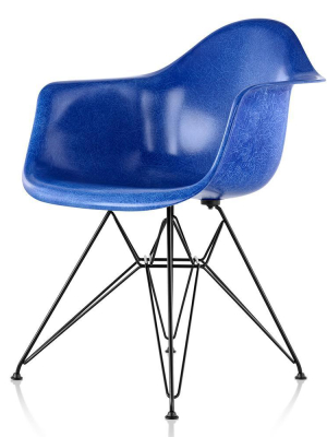 Eames® Molded Fiberglass Armchair - Wire Base