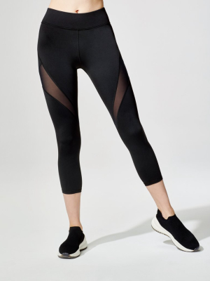 Inversion Crop Legging