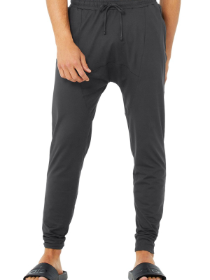Revitalize Pant - Anthracite