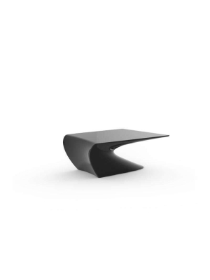 Wing Coffee Table By Vondom Lacquered