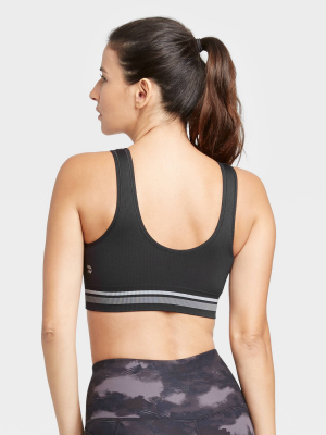 Women's Low Support Scoop Neck Seamless Bra - All In Motion™