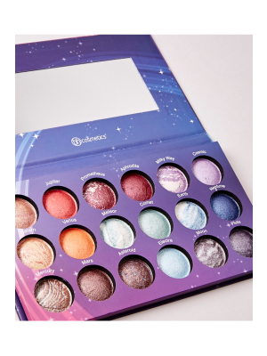 Galaxy Chic – 18 Color Baked Eyeshadow Palette