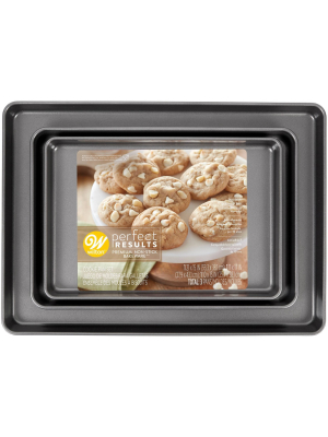 Wilton 3pc Perfect Results Premium Non-stick Bakeware Mega Cookie Baking Set