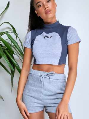 Prettylittlething Grey Printed Contrast Panel...