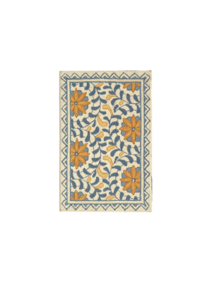 Hooked Reyna Rug - Safavieh