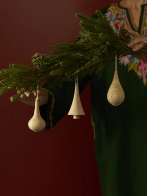 Holiday Ornament Teardrop