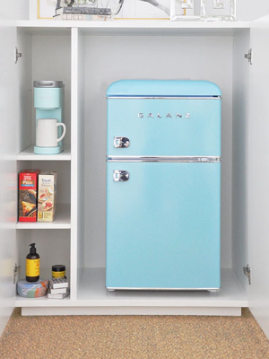 Judd Two Door Dorm Cabinet With Acrylic Knobs In White