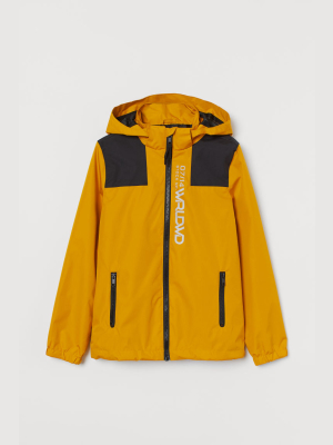 Water-repellent Windbreaker