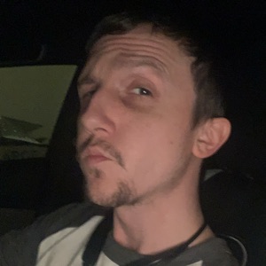 Jonathan R Cleveland-Hindman